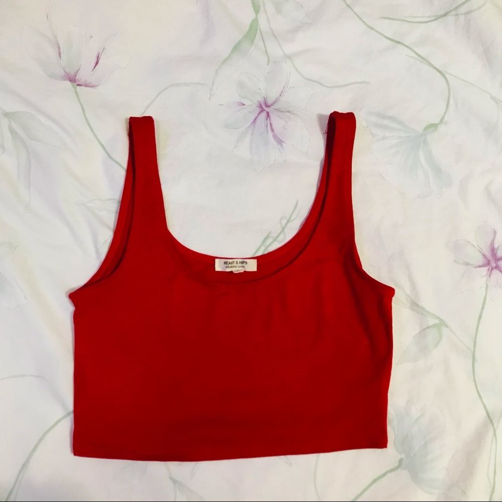 red tank top